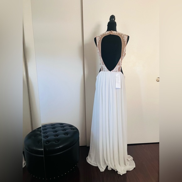 Bcbgmaxazria tulle dress - Picture 3 of 12